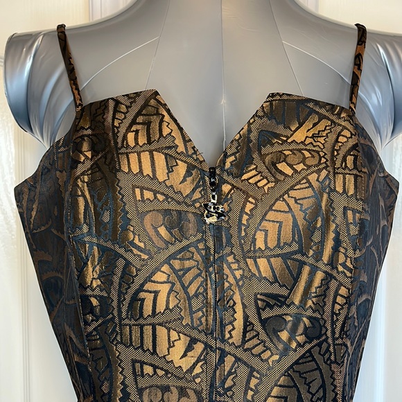 3/$30 - Vintage Corset Style Women’s Top - Picture 7 of 11